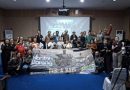 Dayakologi Tandai 35 Tahun Kiprahnya dengan NOBAR Film Pesta Babi: Kolonialisme di Zaman Kita Dayakologi Tandai 35 Tahun Kiprahnya dengan NOBAR Film Pesta Babi: Kolonialisme di Zaman Kita